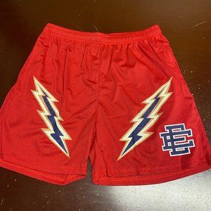 EE Mens Red Elastic Waist Pockets Pull On Athletic Shorts Size Large